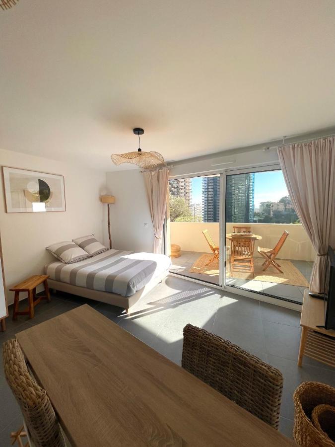 Luxueux Studio Neuf - Frontiere Monaco - Piscine - Parking Prive Bagian luar foto