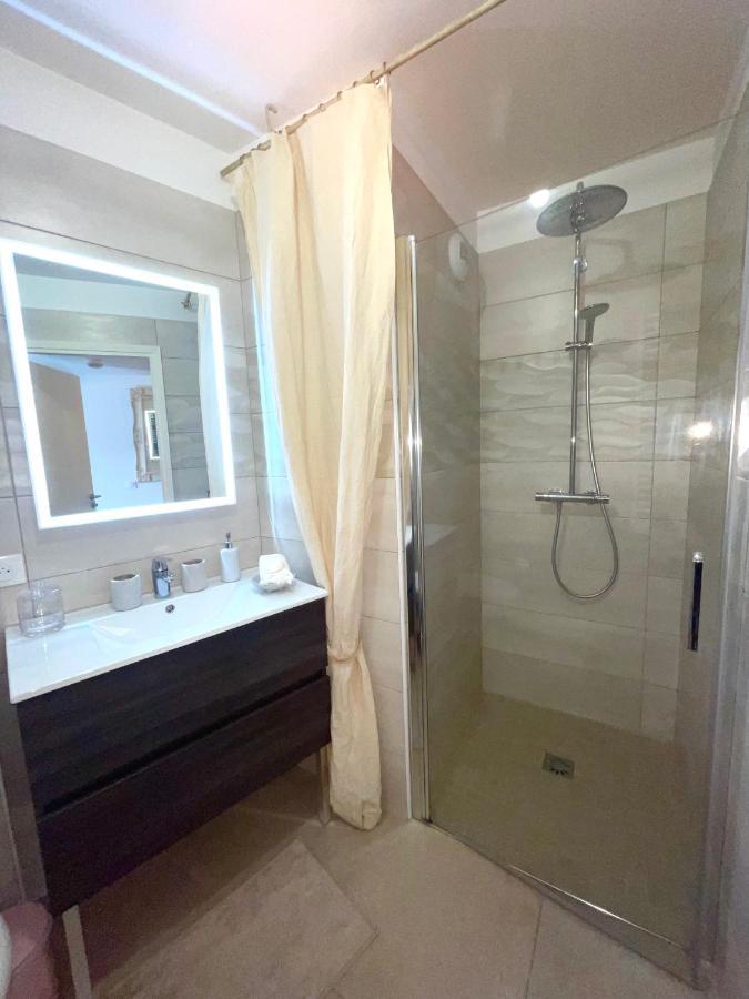 Luxueux Studio Neuf - Frontiere Monaco - Piscine - Parking Prive Bagian luar foto